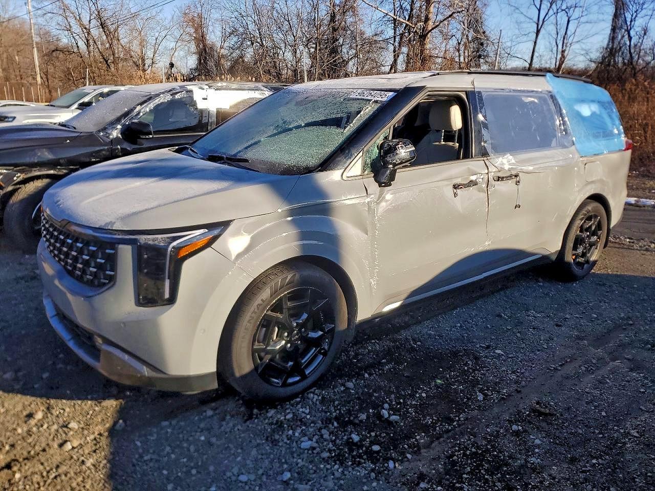 2025 Kia Carnival Sx