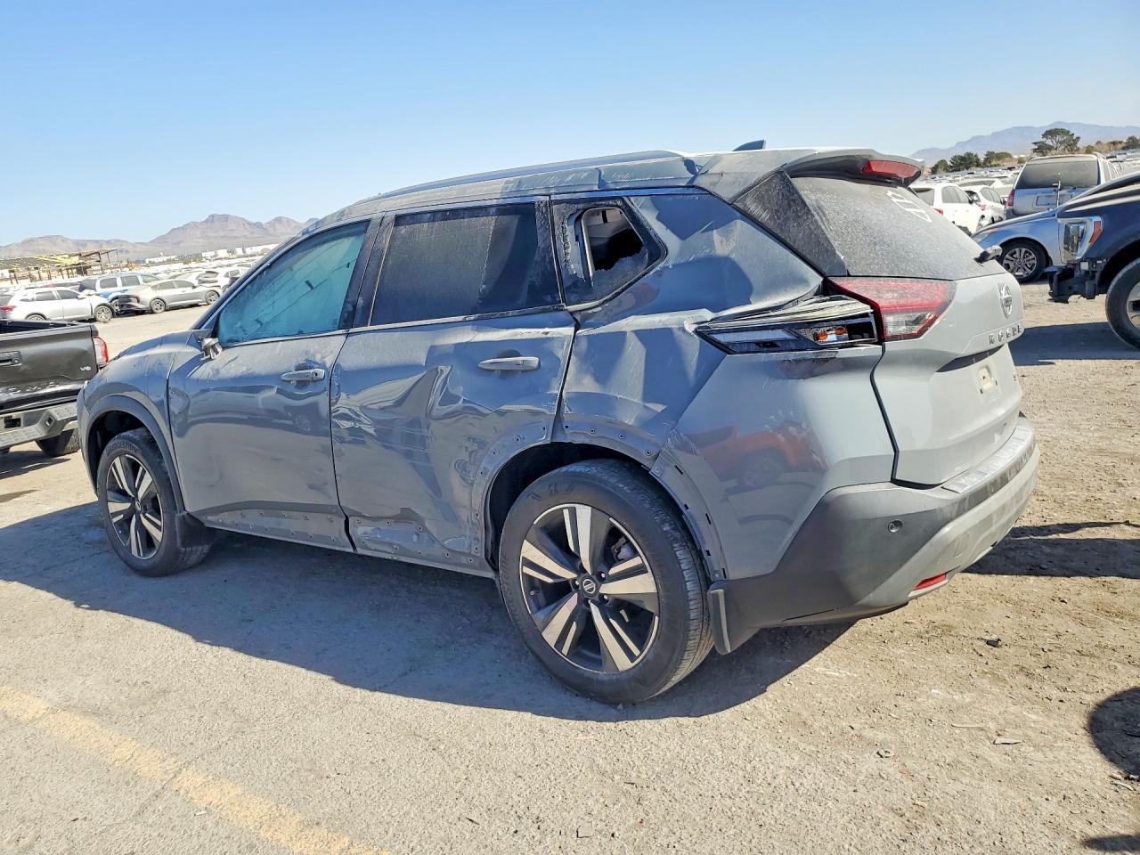2021 Nissan Rogue Sl - Фото 2