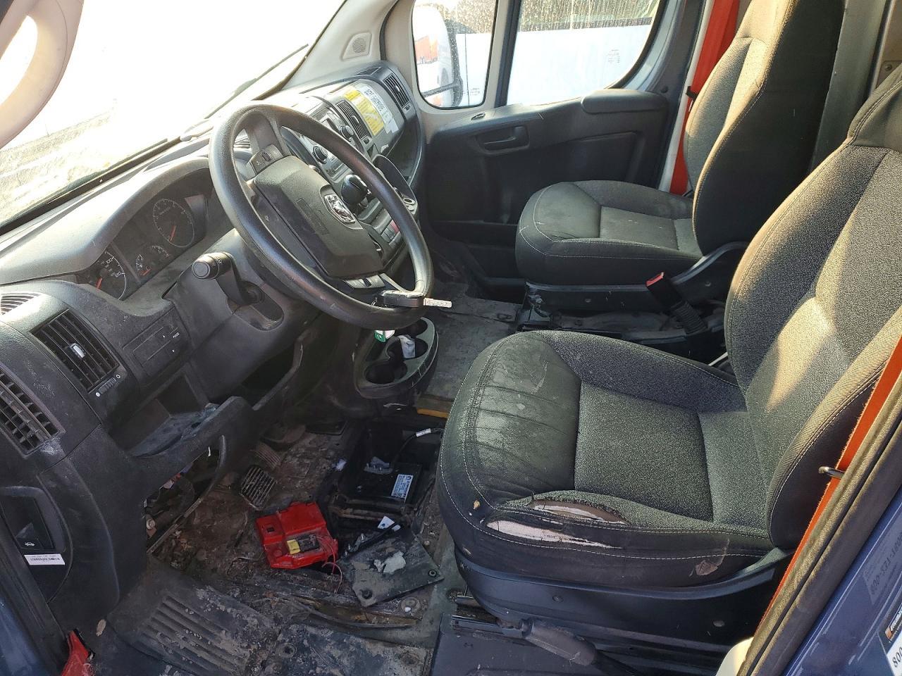 2020 Ram Promaster 2500 Delivery Van - Фото 7