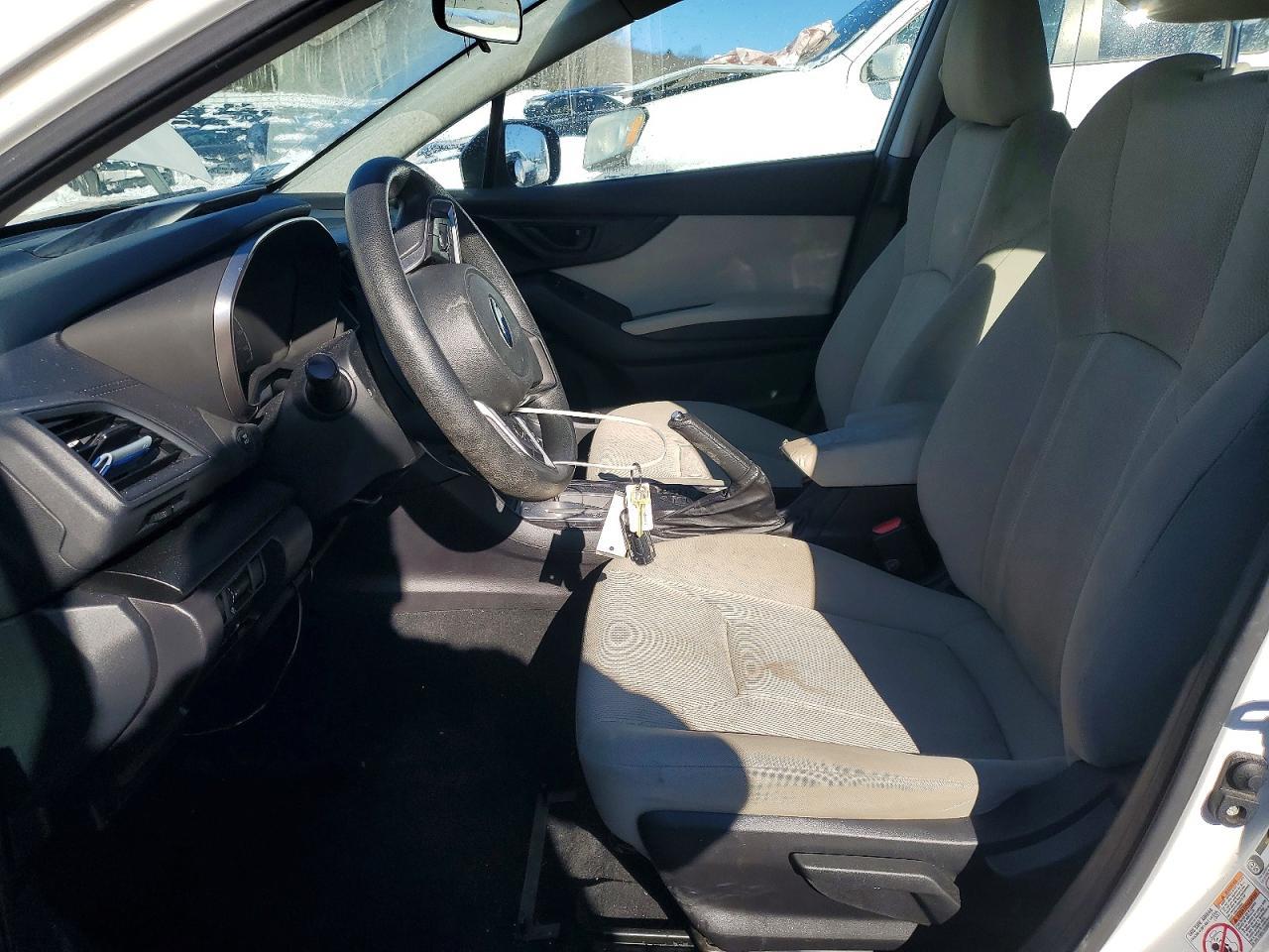2017 Subaru Impreza Premium - Фото 7