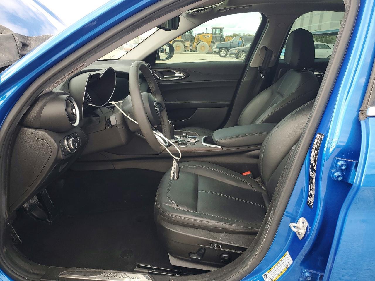 2021 Alfa Romeo Giulia Ti - Фото 7