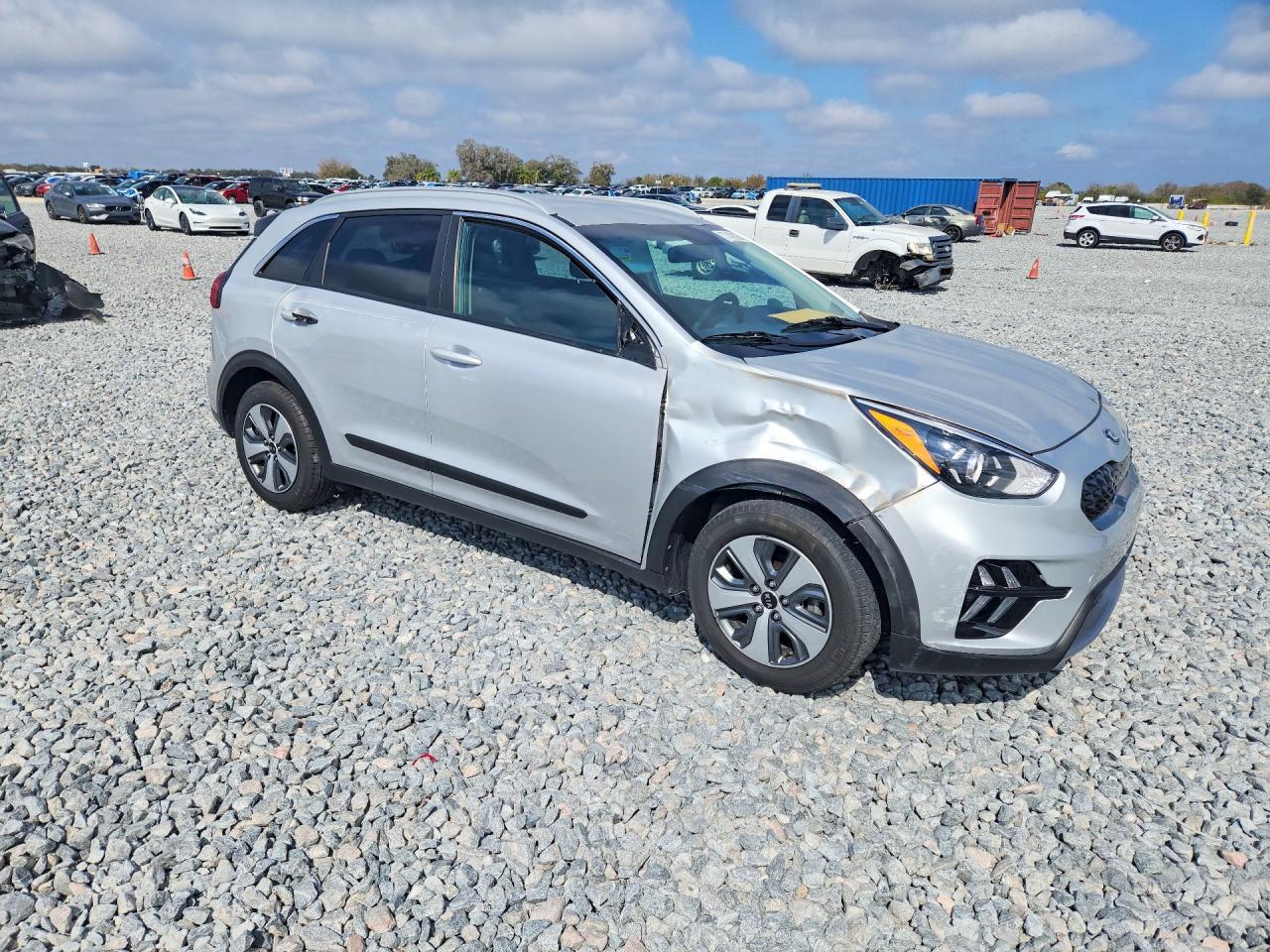 2021 Kia Niro Lx - Фото 4