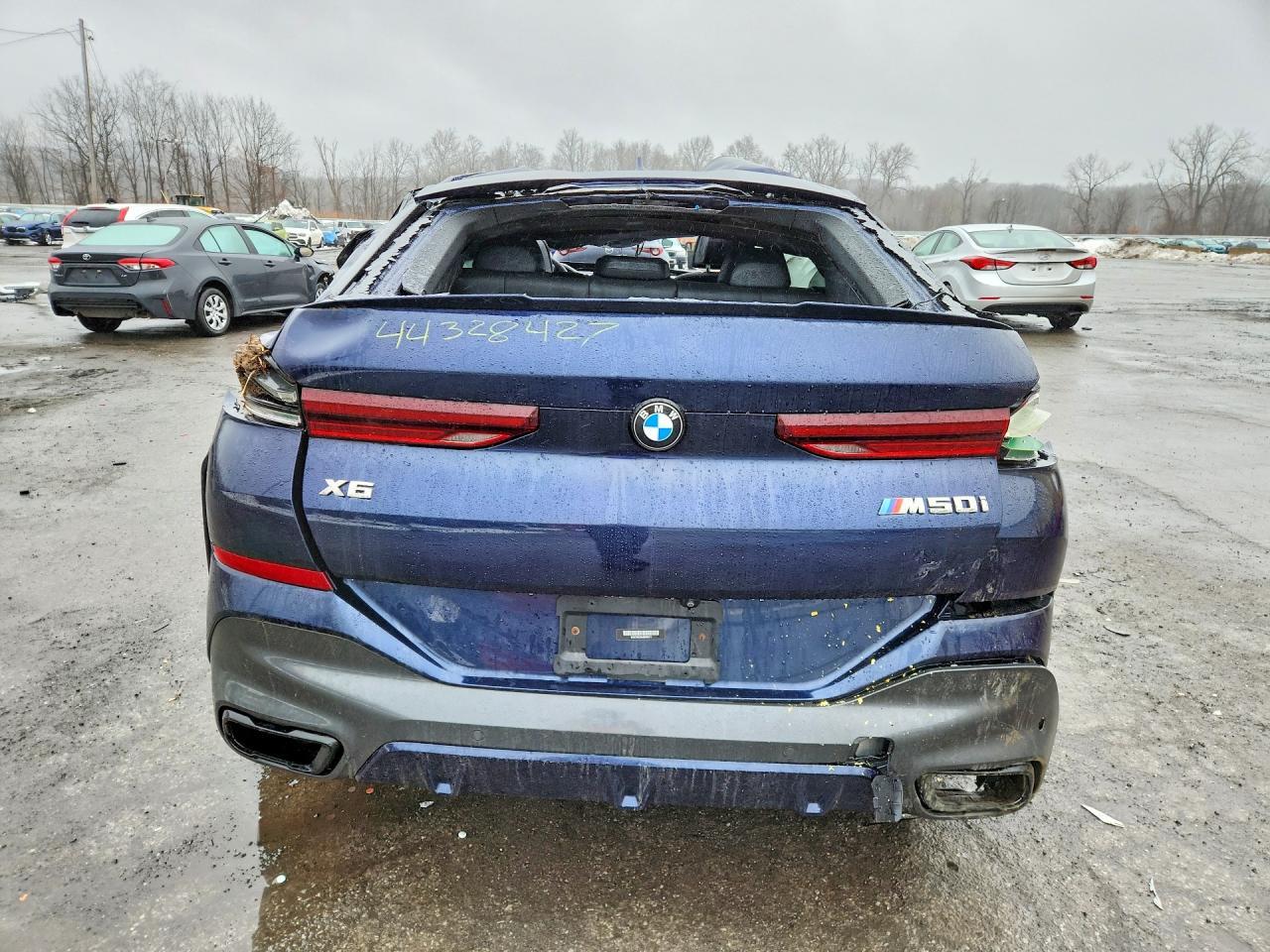 2021 BMW X6 M50I - Фото 6