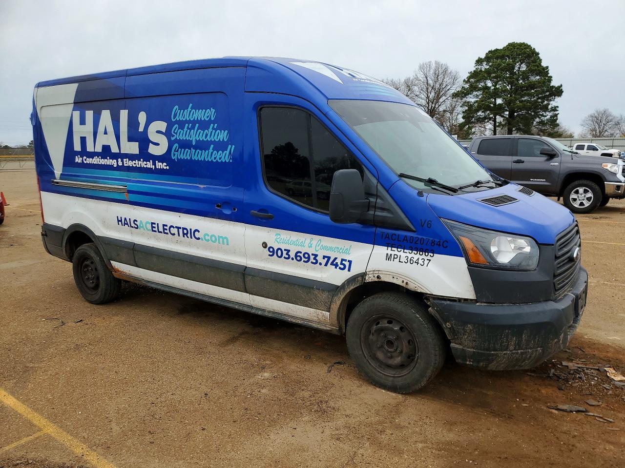2019 Ford Transit 250 Delivery Van - Image 4