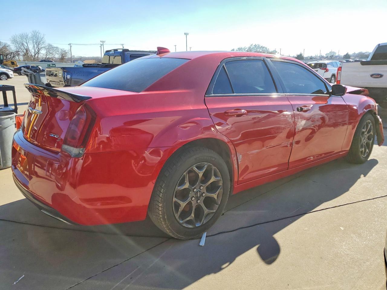 2016 Chrysler 300 S - Image 3