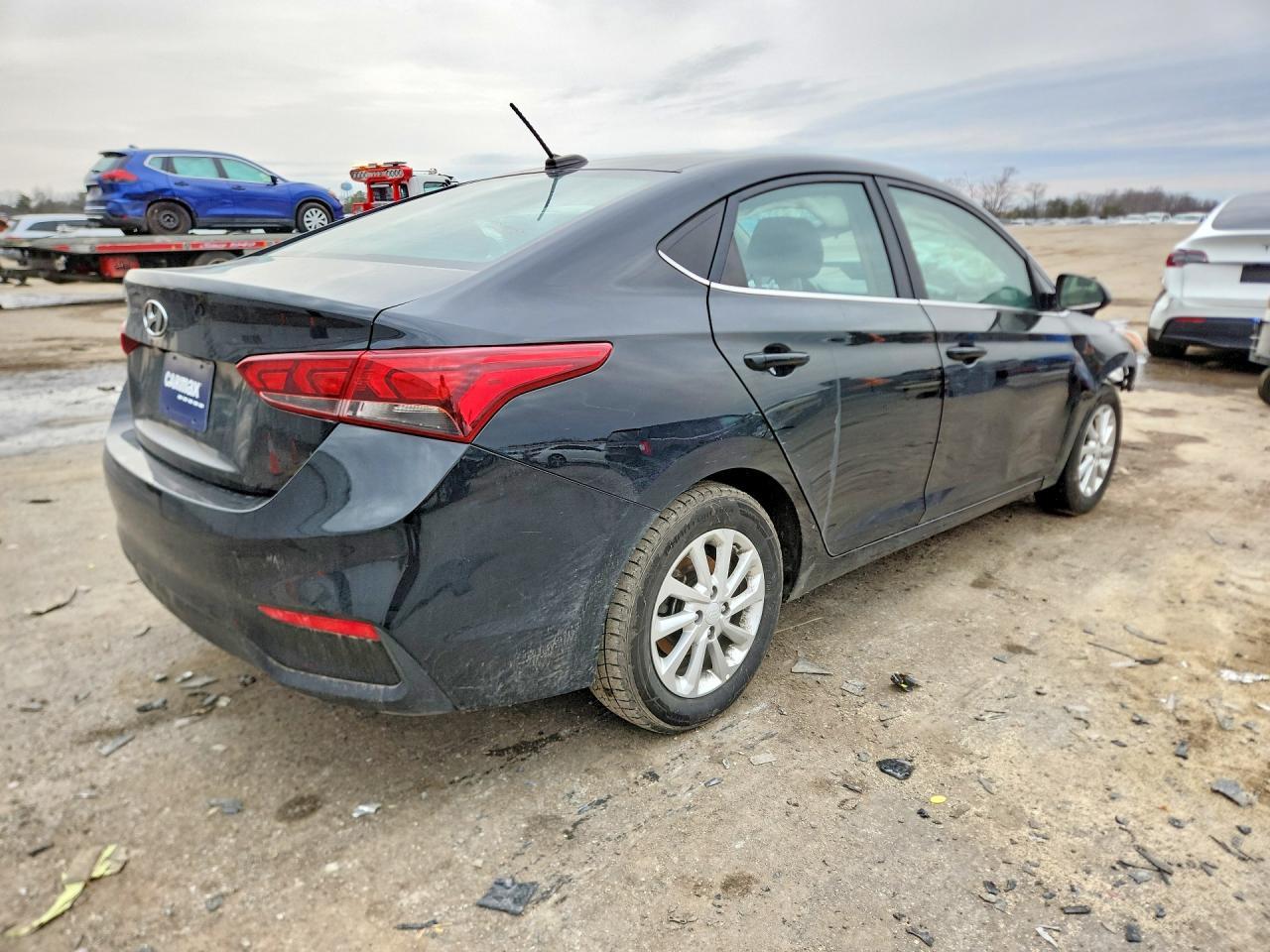 2022 Hyundai Accent Sel - Фото 3