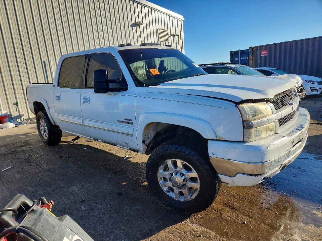 2004 Chevrolet Silverado C2500 Heavy Duty - Фото 4
