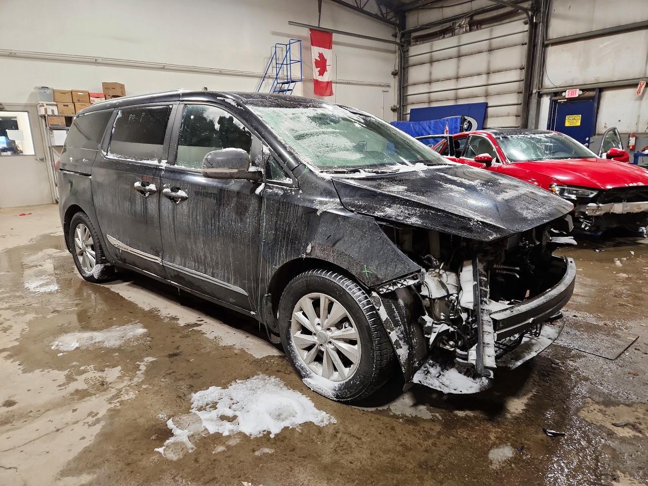 2018 Kia Sedona Lx - Image 4