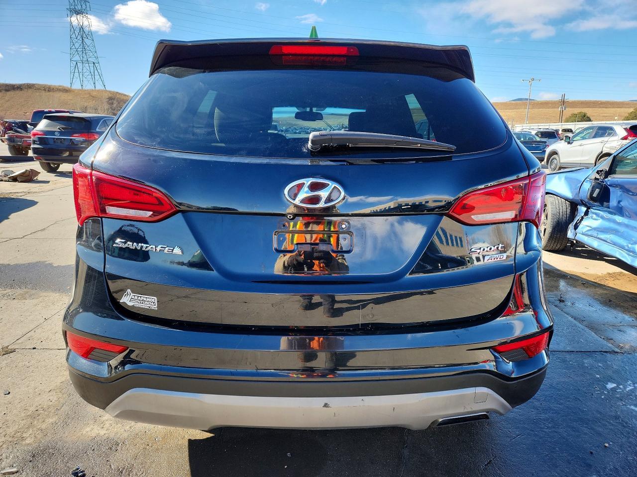 2017 Hyundai Santa Fe Sport 2.4L - Фото 6