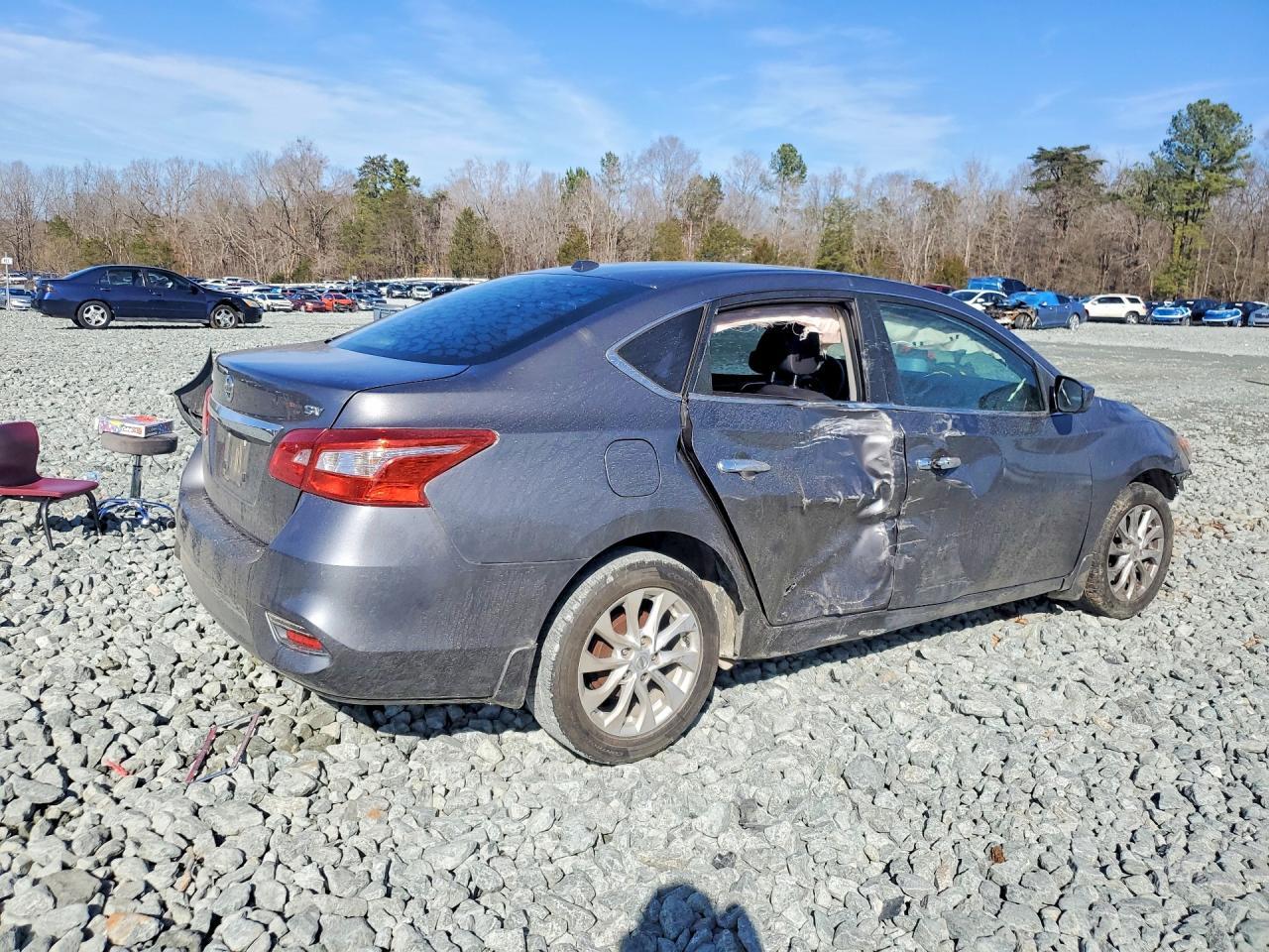 2018 Nissan Sentra S - Фото 3