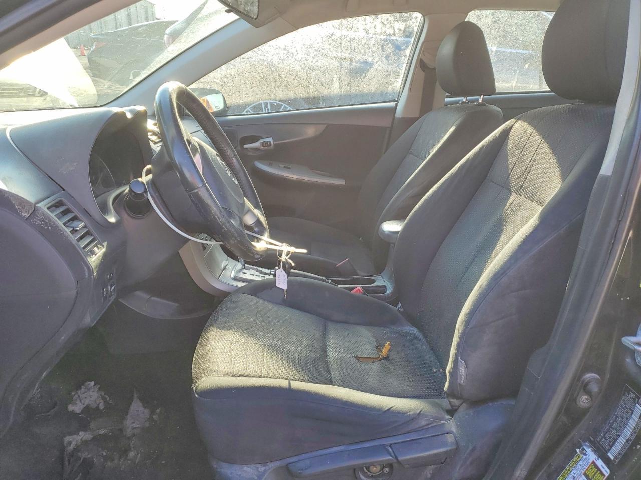 2010 Toyota Corolla Base - Фото 7