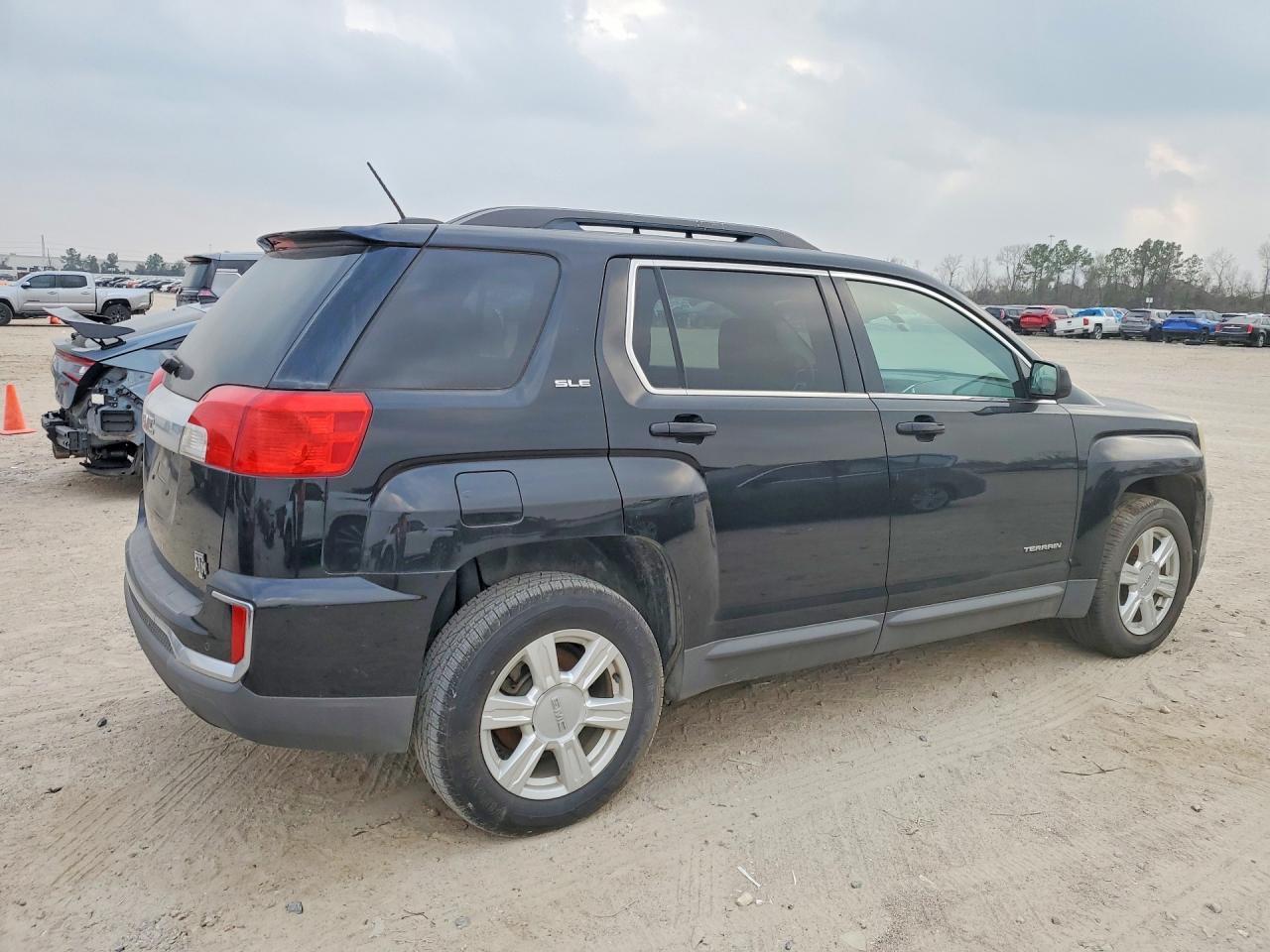 2016 GMC Terrain Sle - Фото 3