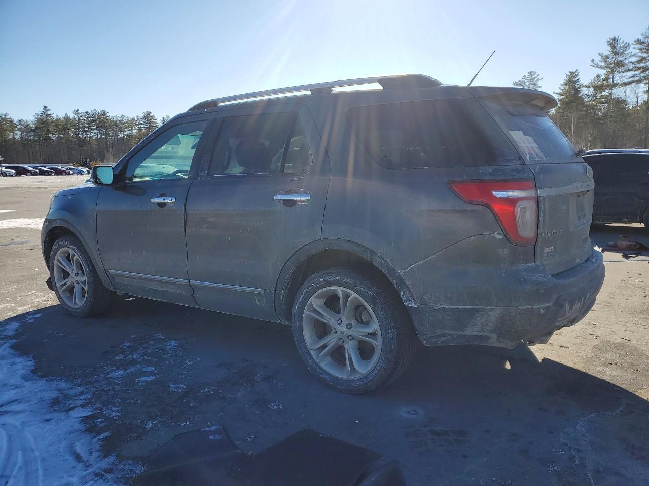 2015 Ford Explorer Limited - Фото 2