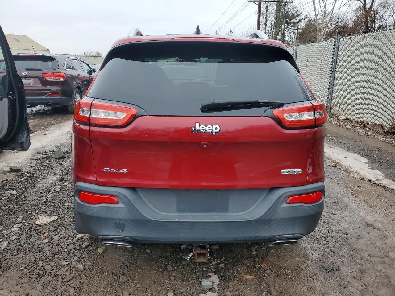 2015 Jeep Cherokee Latitude - Фото 6