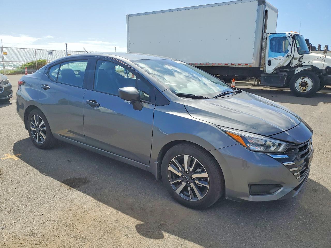2025 Nissan Versa S - Image 4