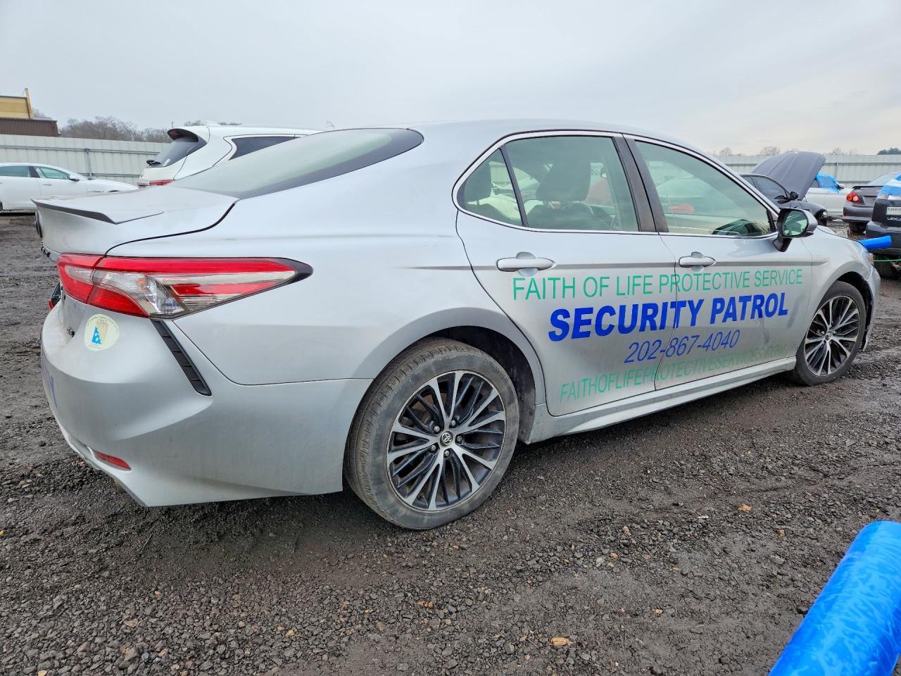 2018 Toyota Camry Se - Image 3
