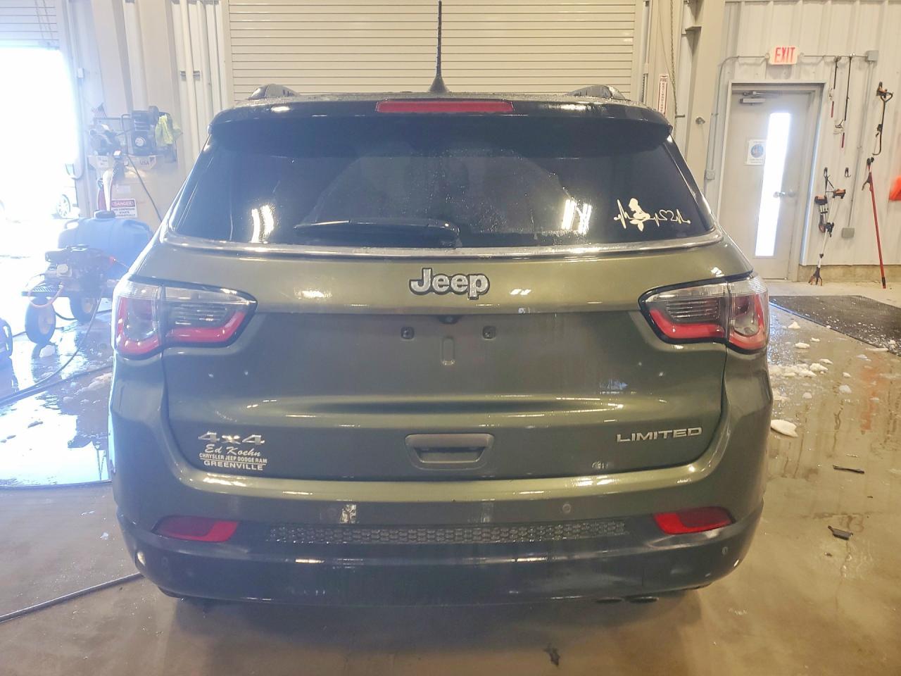 2018 Jeep Compass Limited - Image 6