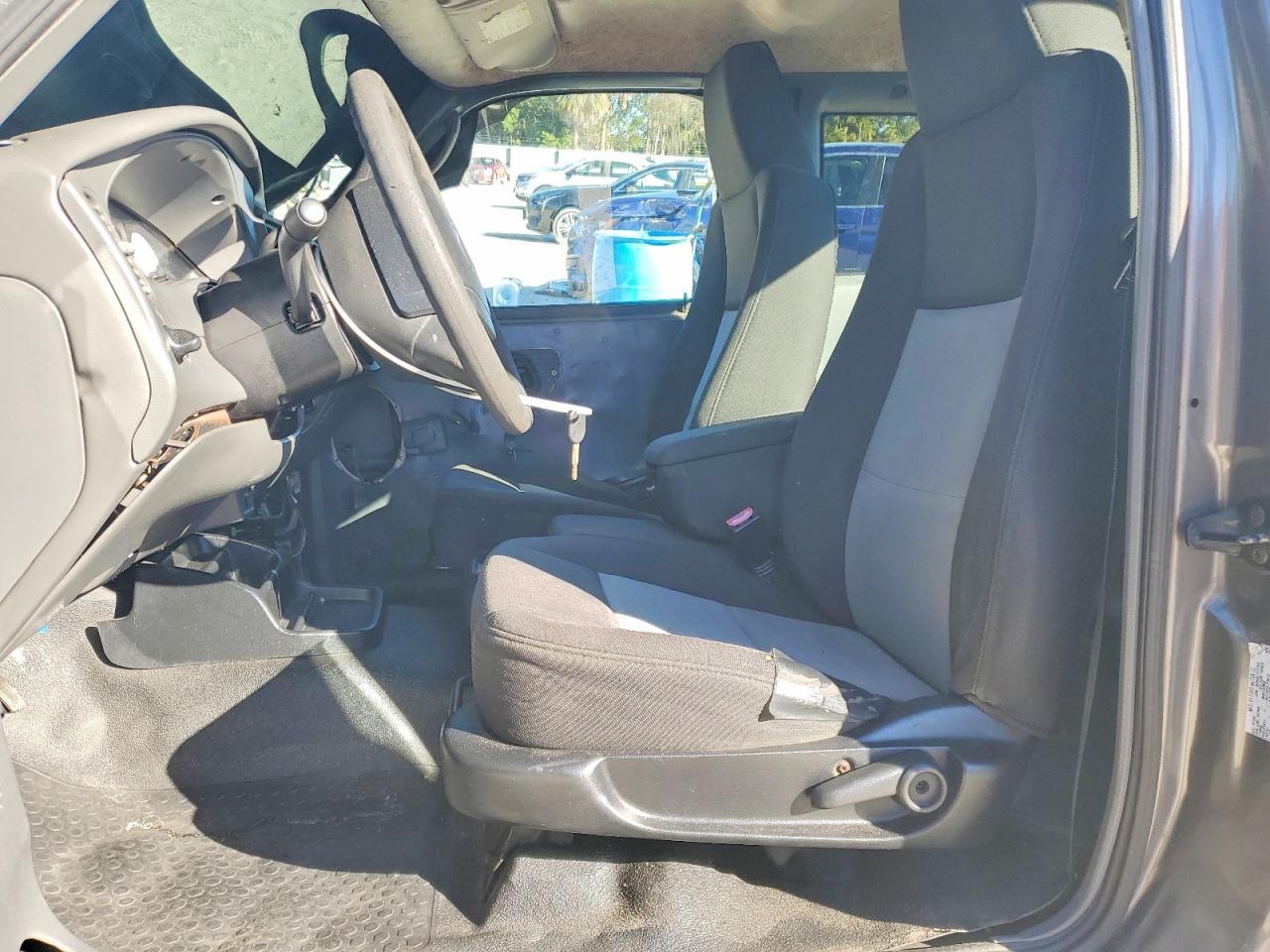 2004 Ford Ranger Super Cab - Image 7