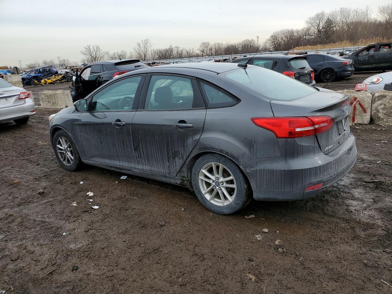 2015 Ford Focus Se - Фото 2