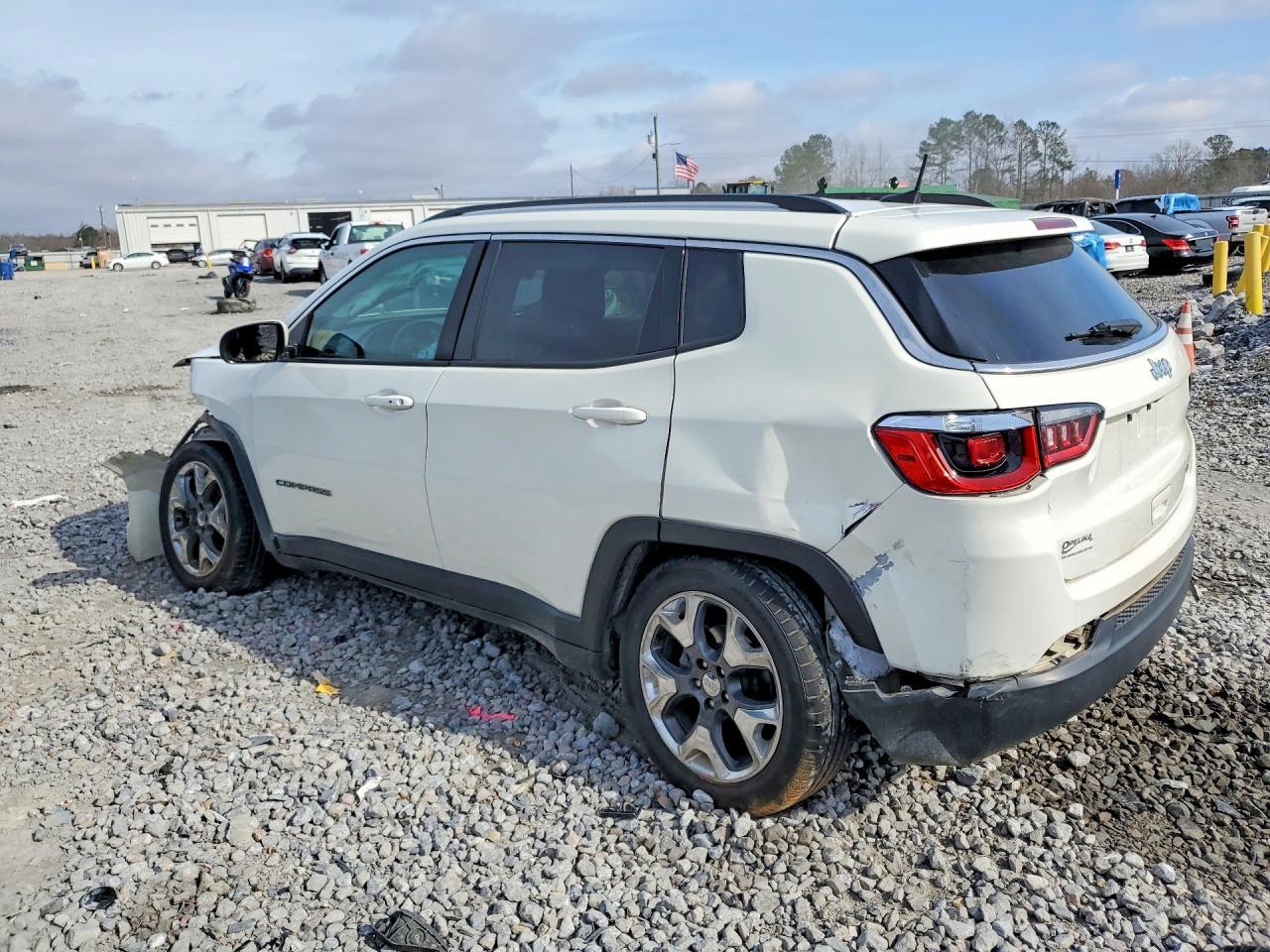 2019 Jeep Compass Limited - Фото 2