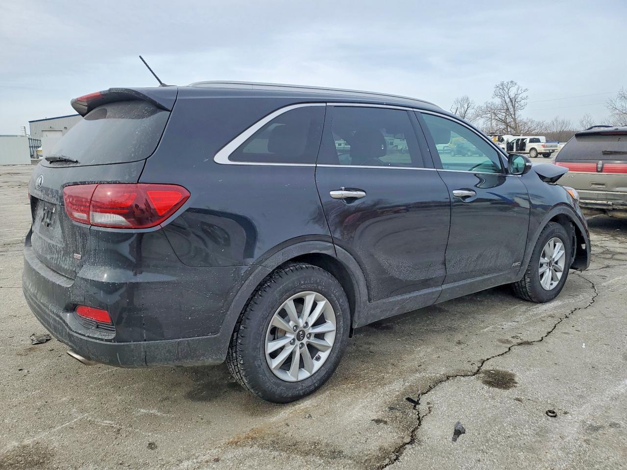 2020 Kia Sorento L - Фото 3