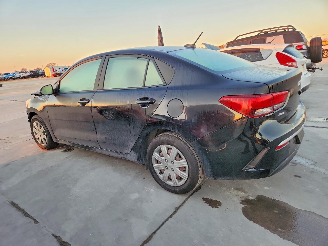 2023 Kia Rio Lx - Image 2