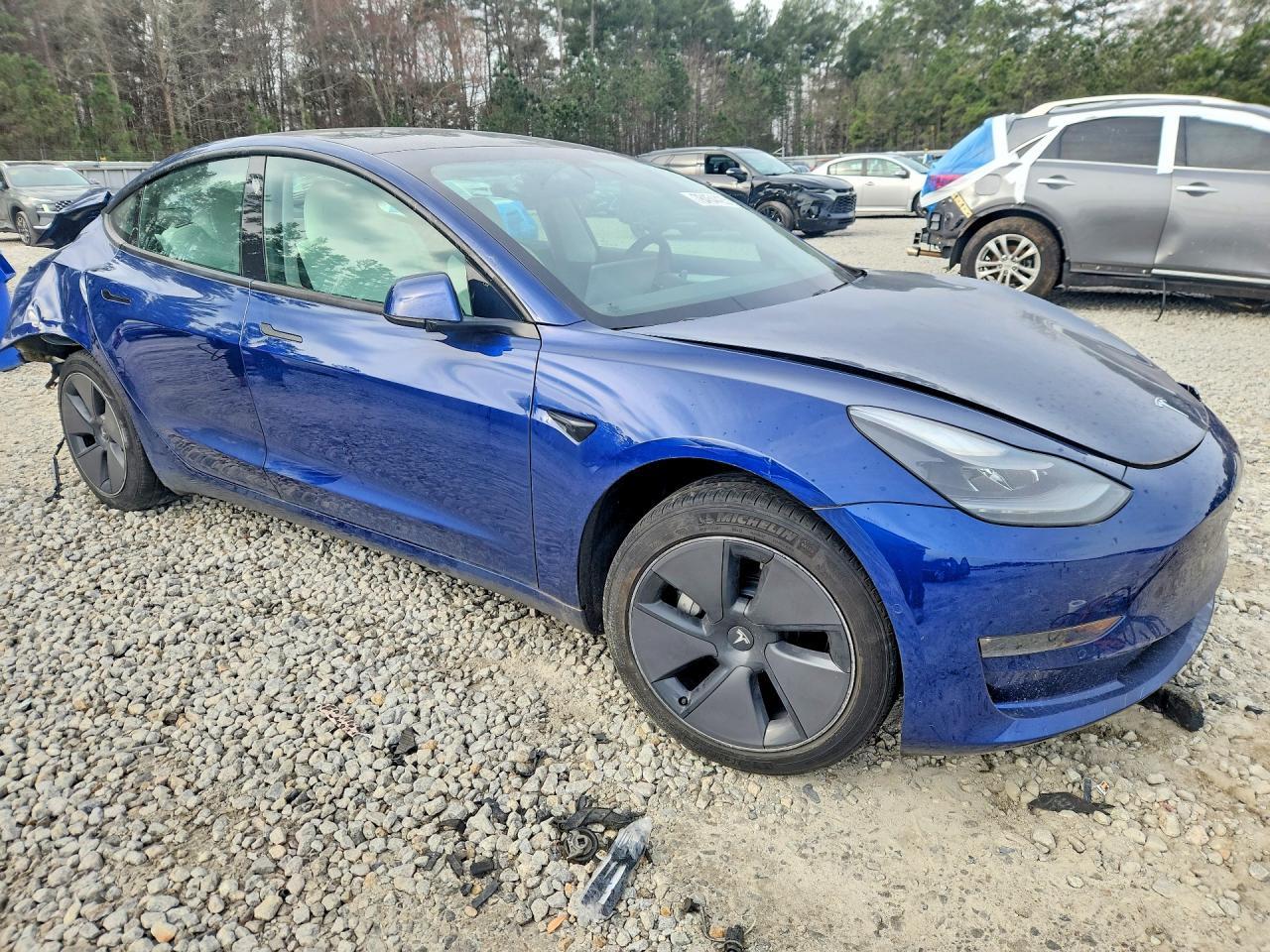2021 Tesla Model 3 - Фото 4