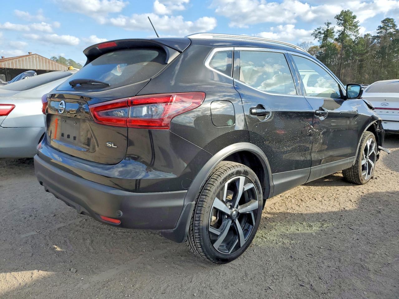 2021 Nissan Rogue Sport Sl - Фото 3