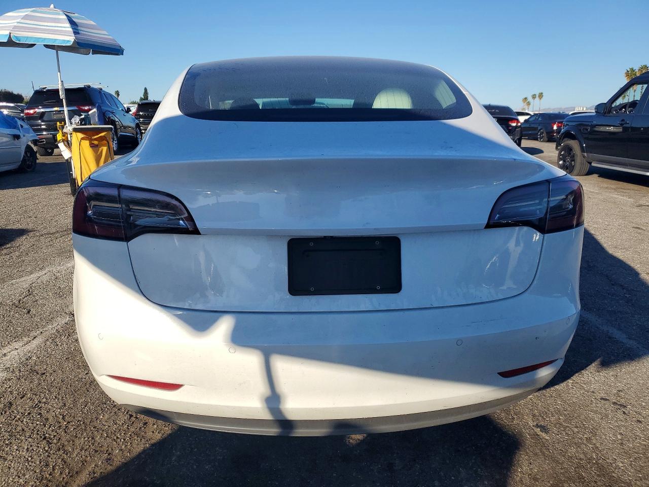 2019 Tesla Model 3 - Фото 6