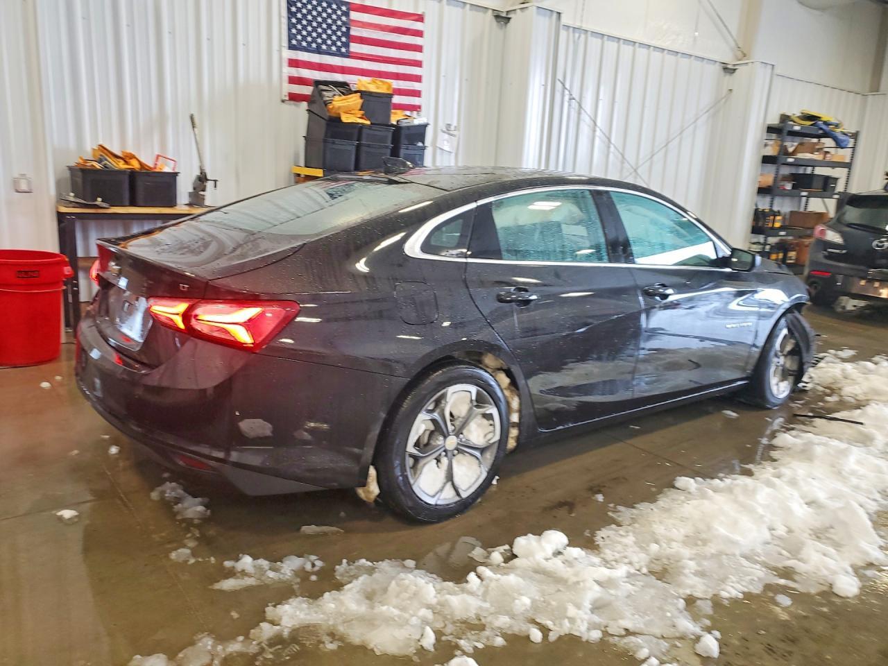 2022 Chevrolet Malibu Lt - Фото 3