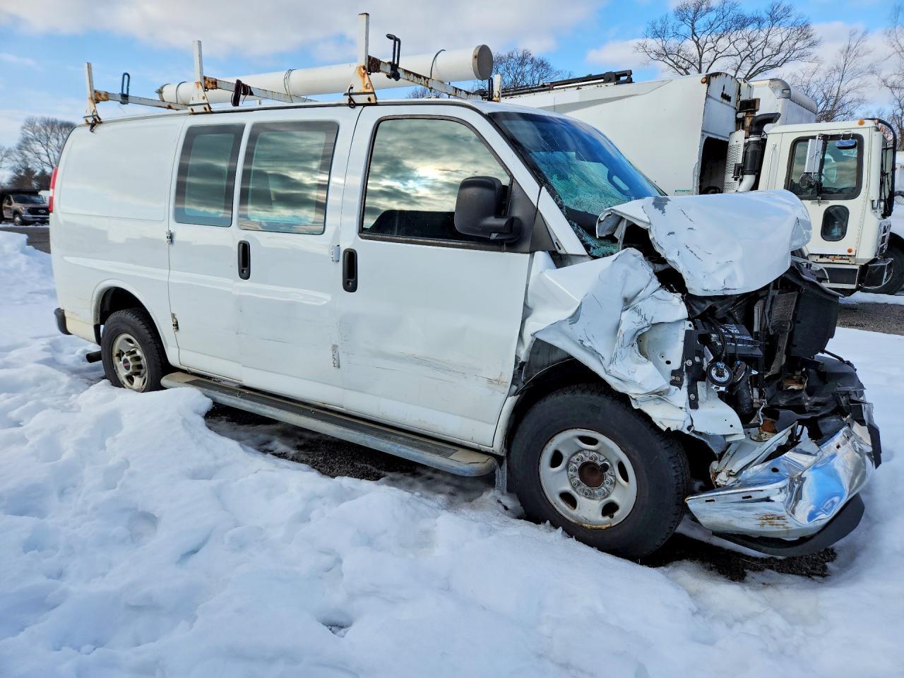 2018 GMC Savana G2500 Utility / Service Van - Фото 4
