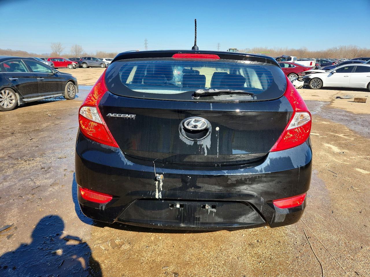 2017 Hyundai Accent Se - Фото 6