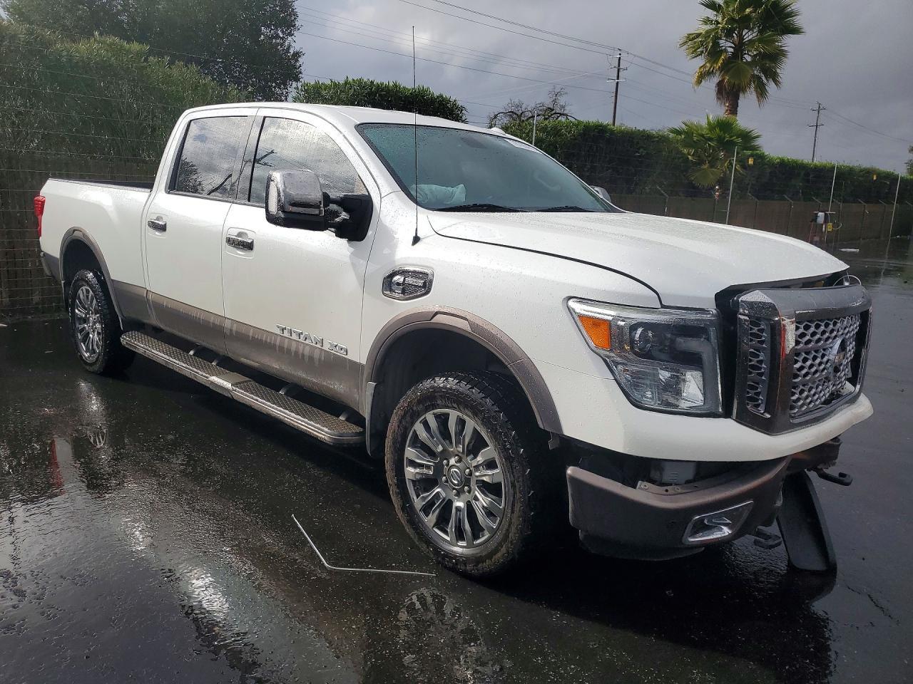 2016 Niss Titan Xd Platinum Reserve - Фото 4