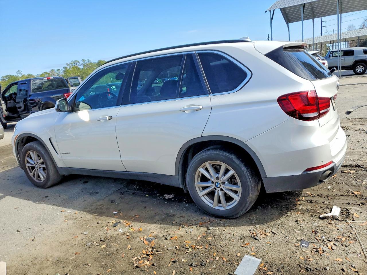 2015 BMW X5 Sdrive35I - Фото 2