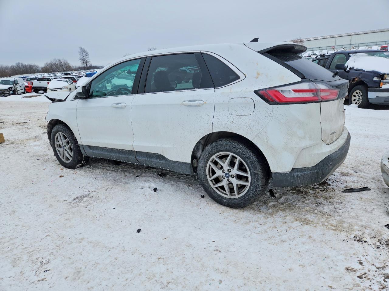 2021 Ford Edge Sel - Фото 2