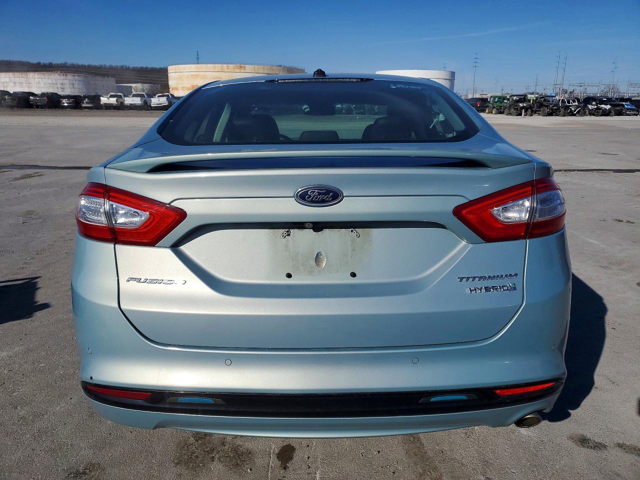 2014 Ford Fusion Titanium Hev - Image 6