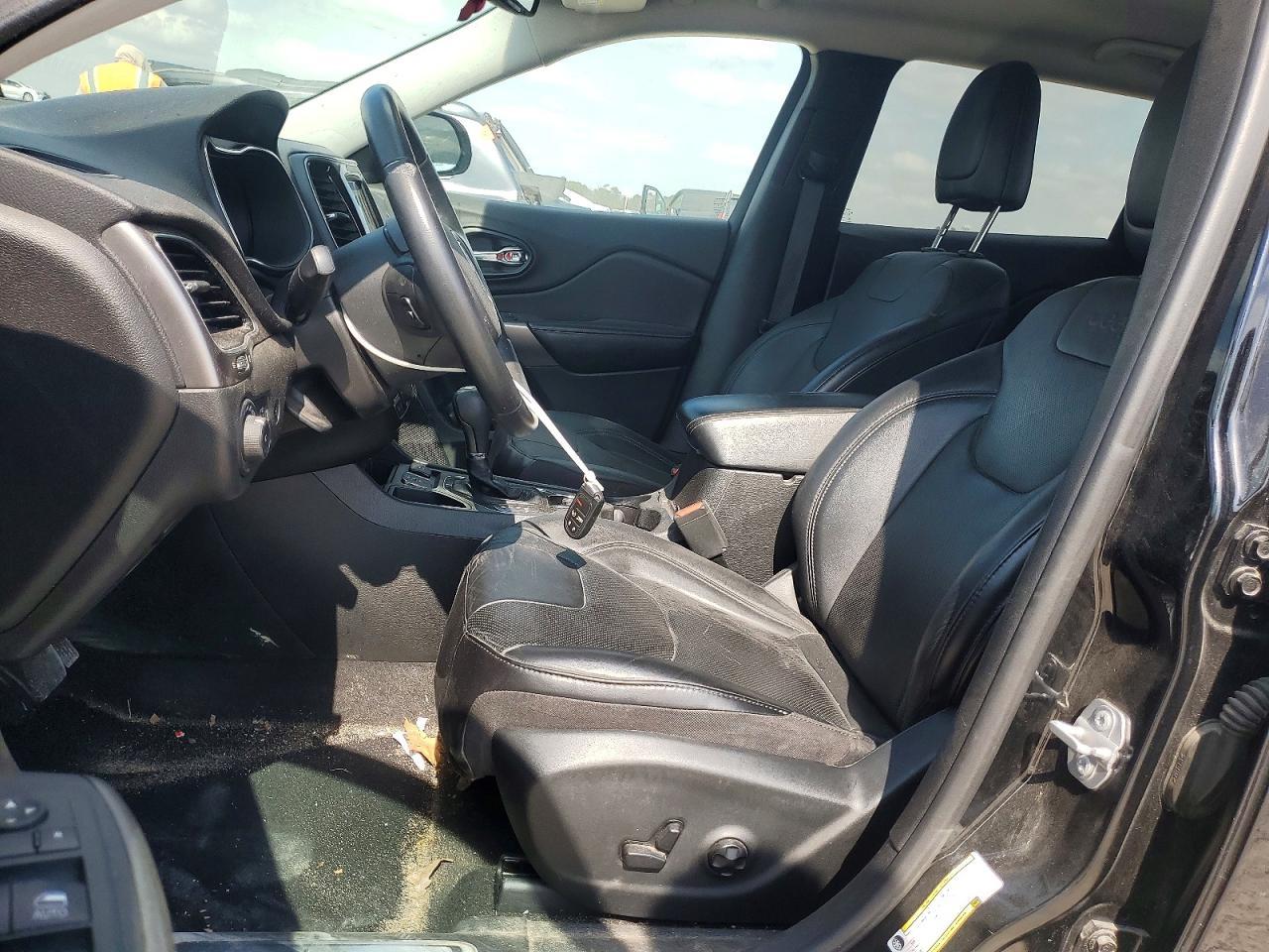2019 Jeep Cherokee Limited - Image 7