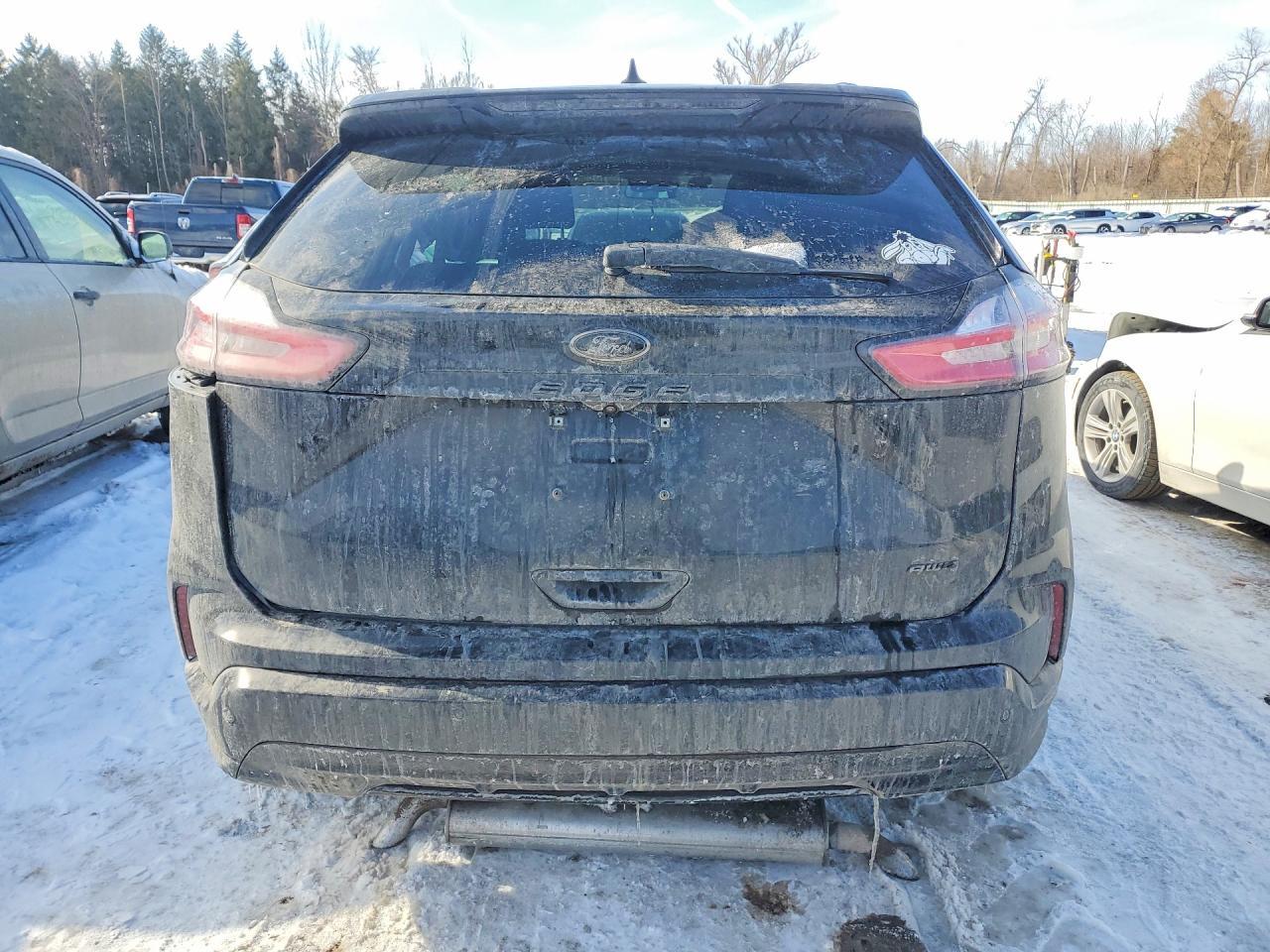2024 Ford Edge Se - Image 6