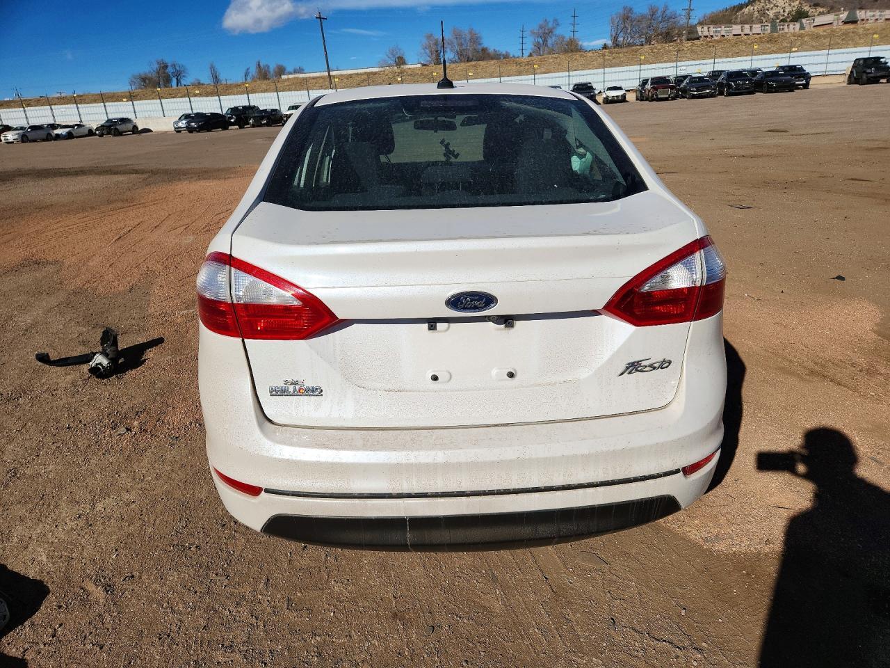 2019 Ford Fiesta Se - Фото 6