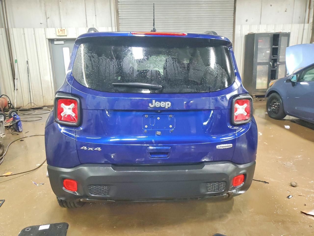 2018 Jeep Renegade Latitude - Image 6