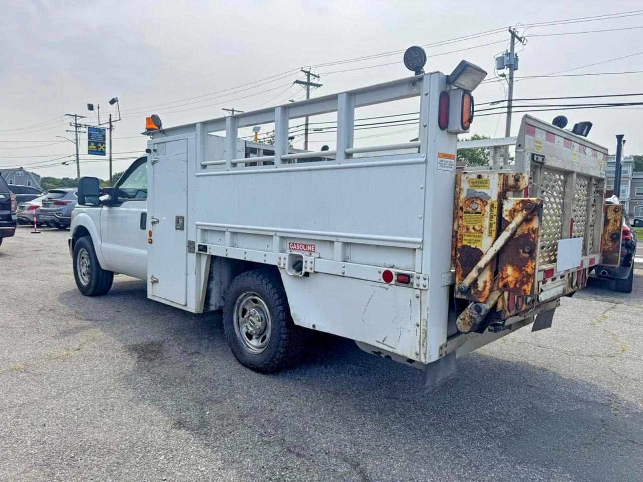2012 Ford F350 Super Duty - Image 3