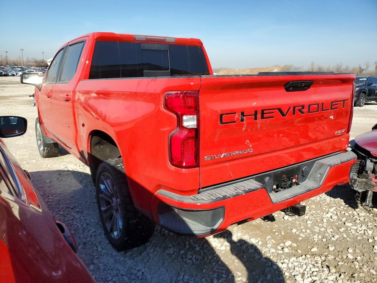 2019 Chevrolet Silverado K1500 Rst - Image 2