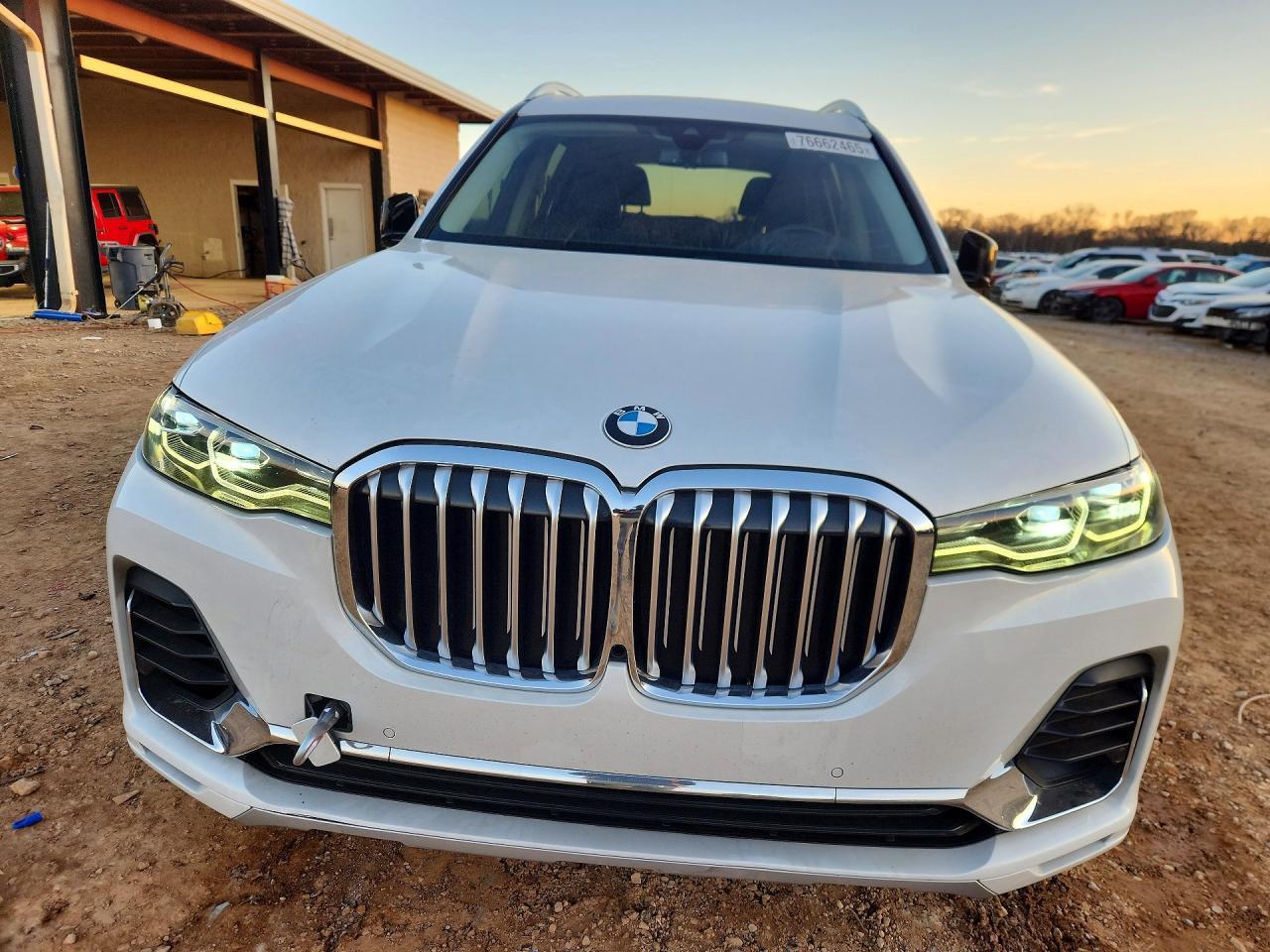 2020 BMW X7 xDrive40I - Фото 5