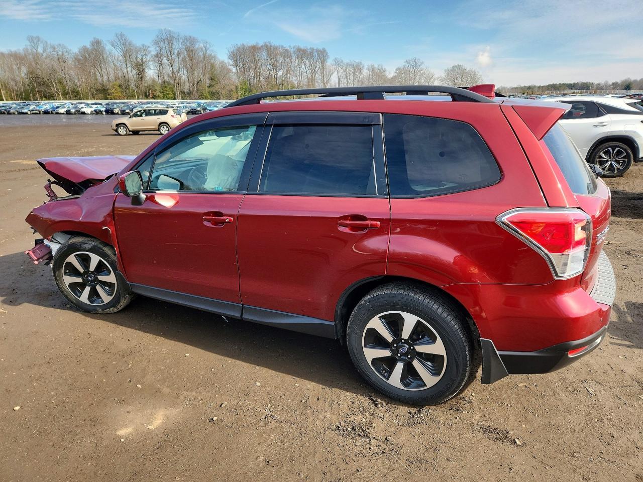 2017 Subaru Forester 2.5I Premium - Фото 2