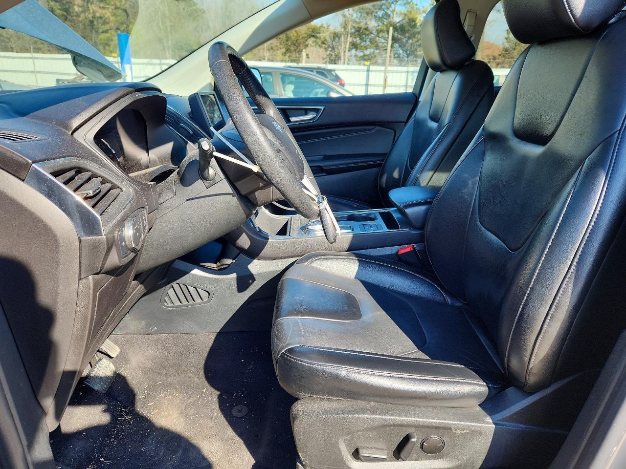 2022 Ford Edge Titanium - Фото 7