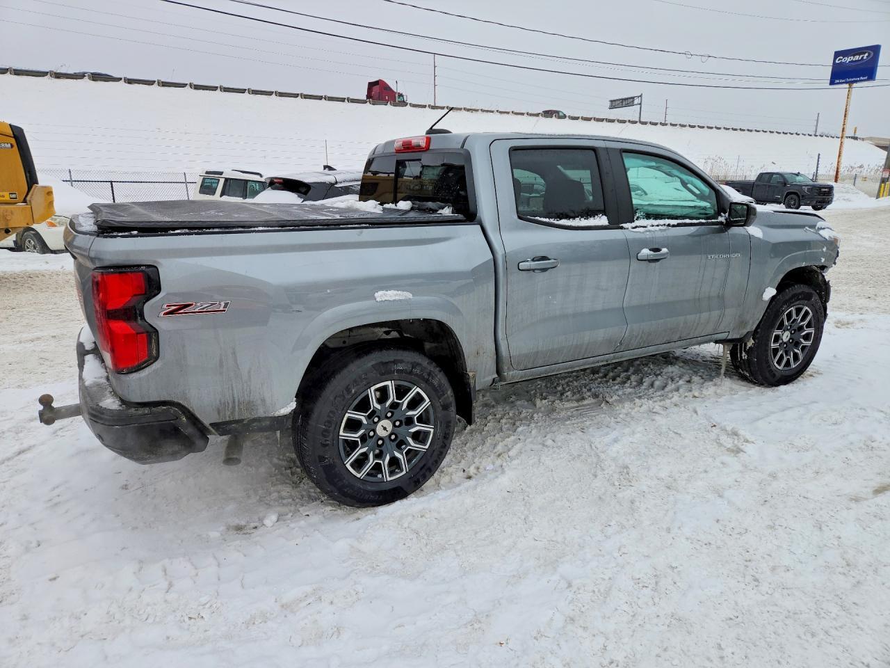 2024 Chevrolet Colorado Z71 - Фото 3