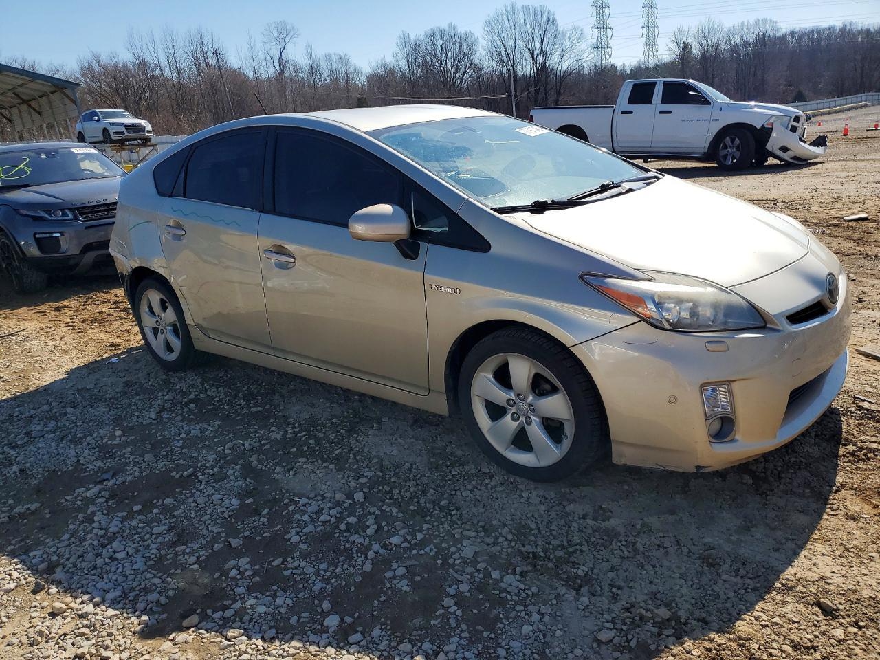 2010 Toyota Prius - Фото 4