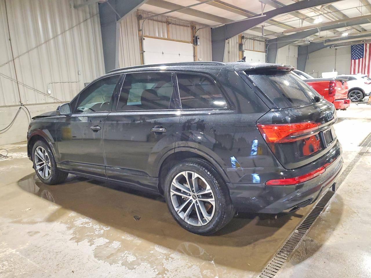 2026 Audi Q7 Premium - Фото 2