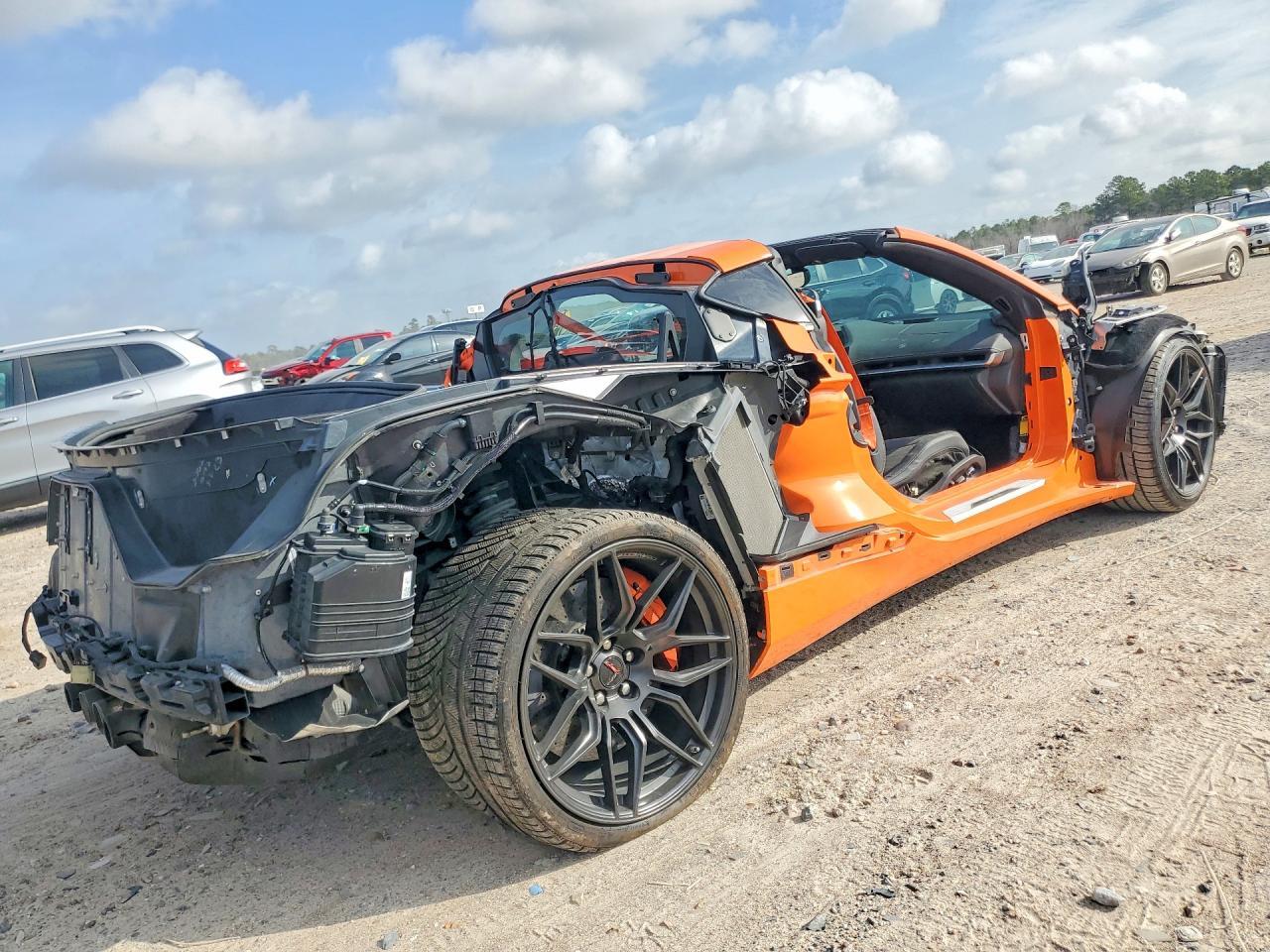 2023 Chevrolet Corvette Z06 2Lz - Фото 3