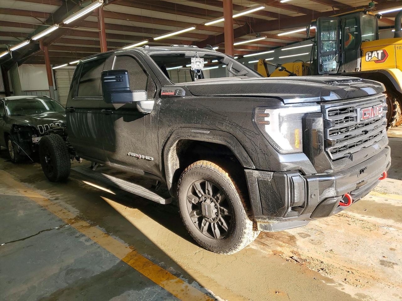 2025 GMC Sierra K2500 At4 - Image 4